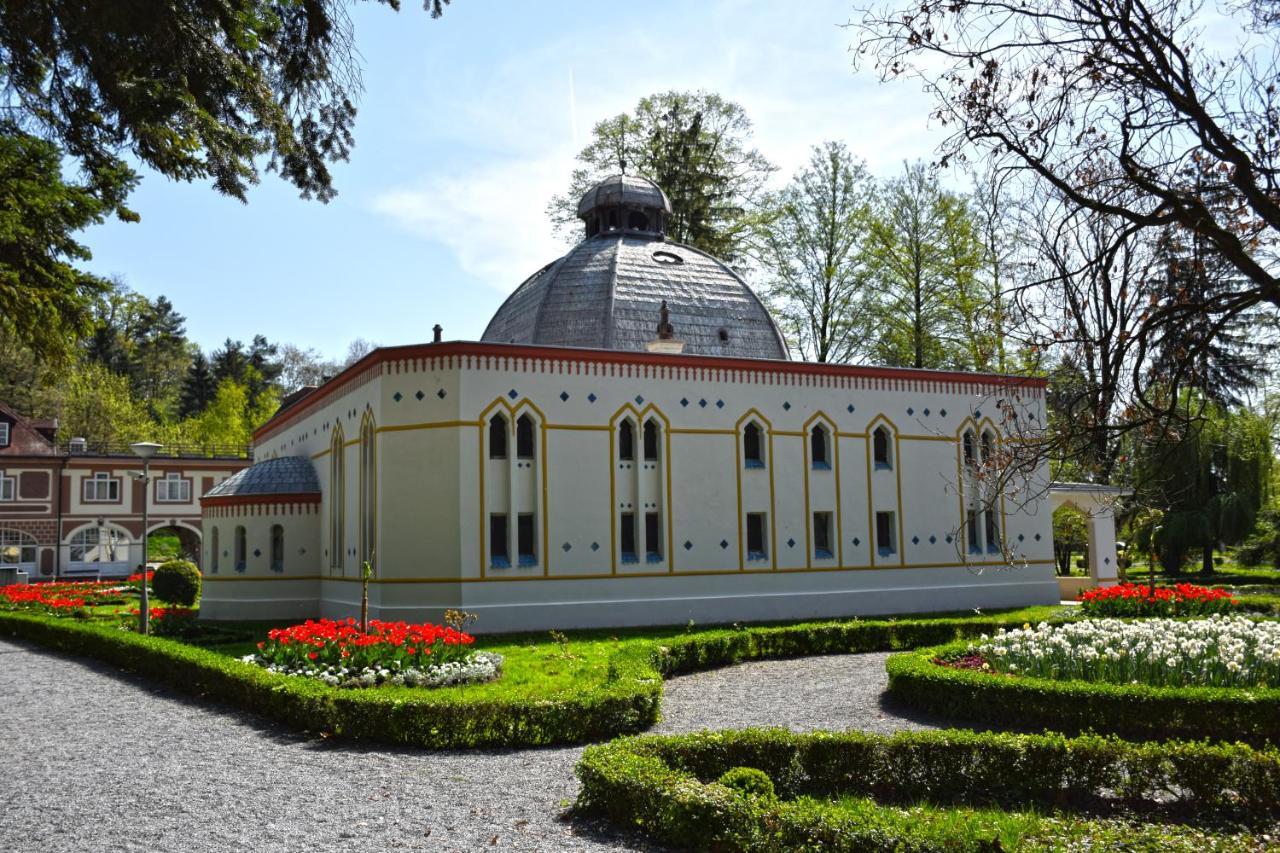 Daruvarske Toplice Depandansa Arcadia Hotel Exterior foto